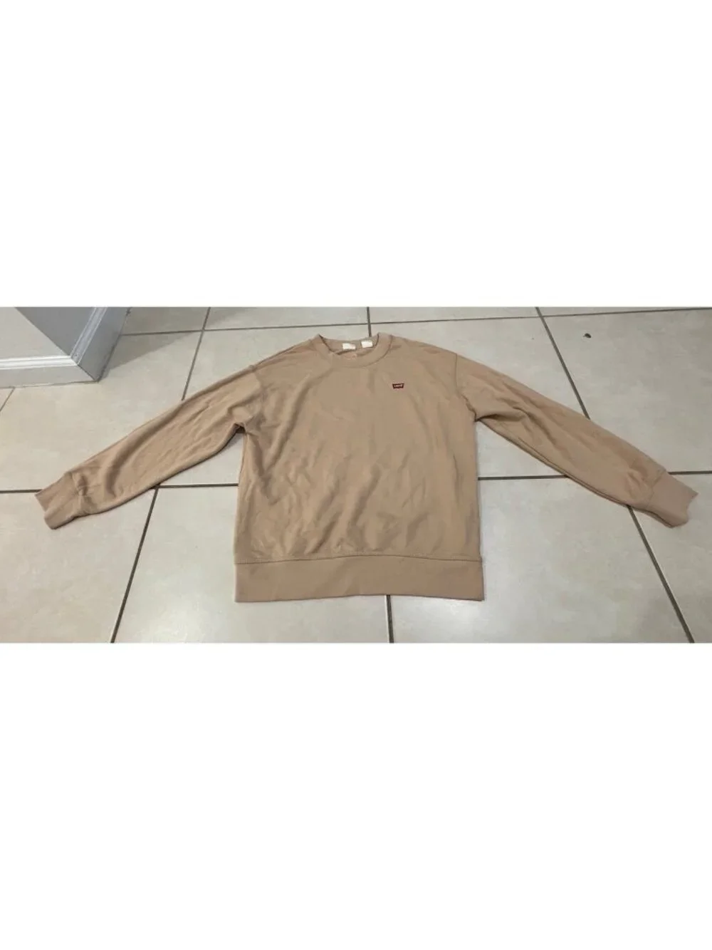 Levi's Crewneck Sweatshirt Men's Tan Beige Fleece Lined Standard Fit Size S - Picture 4 of 11